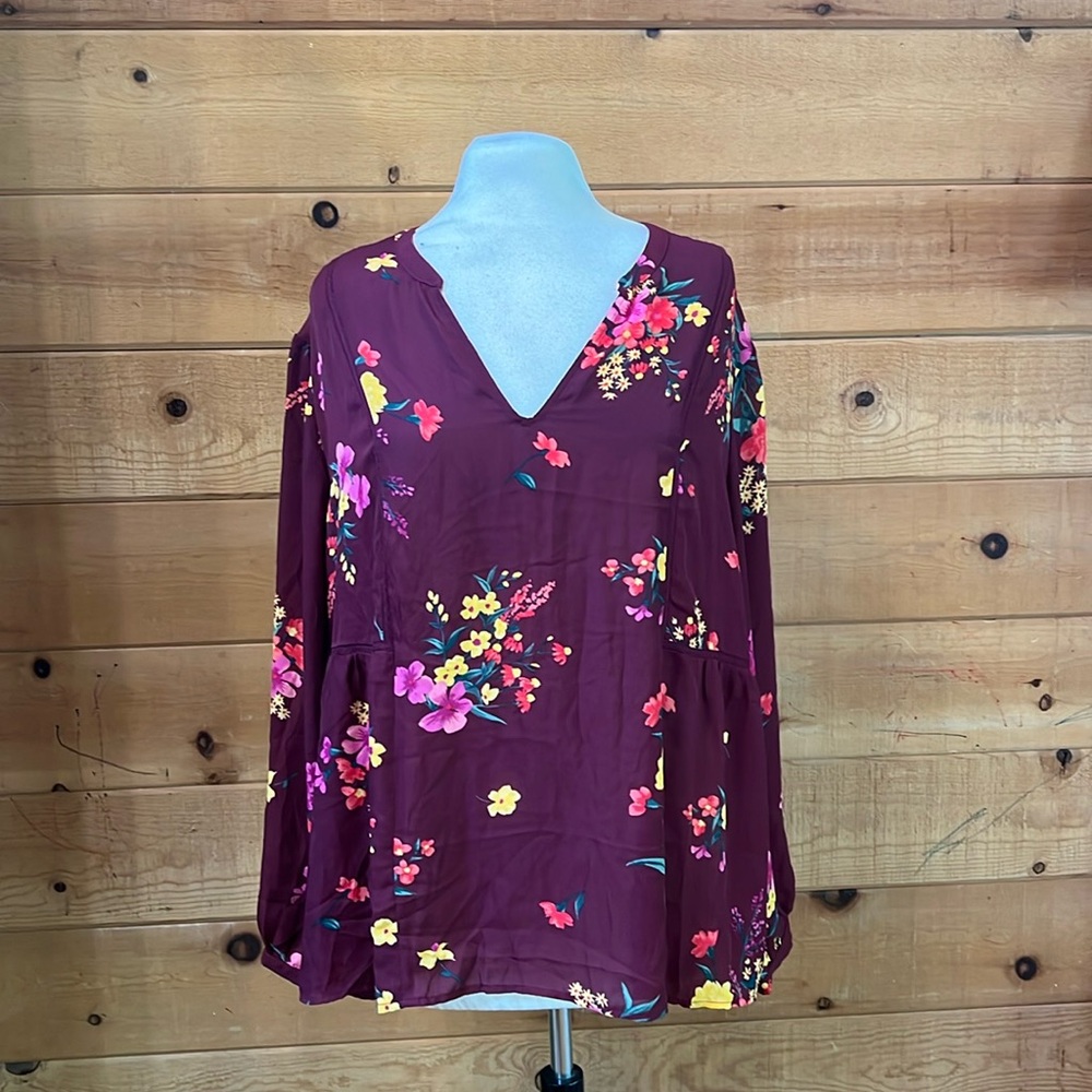 Old Navy Burgundy Floral V-Neck Blouse
